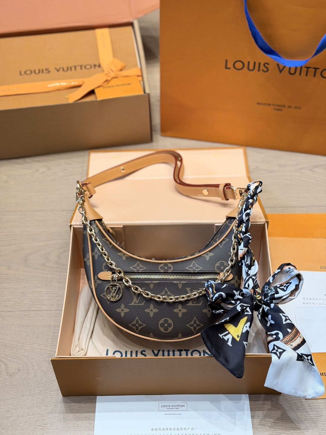 Louis Vuitton LV Cowhide Leather | Luxury Designer Fashion Accessory